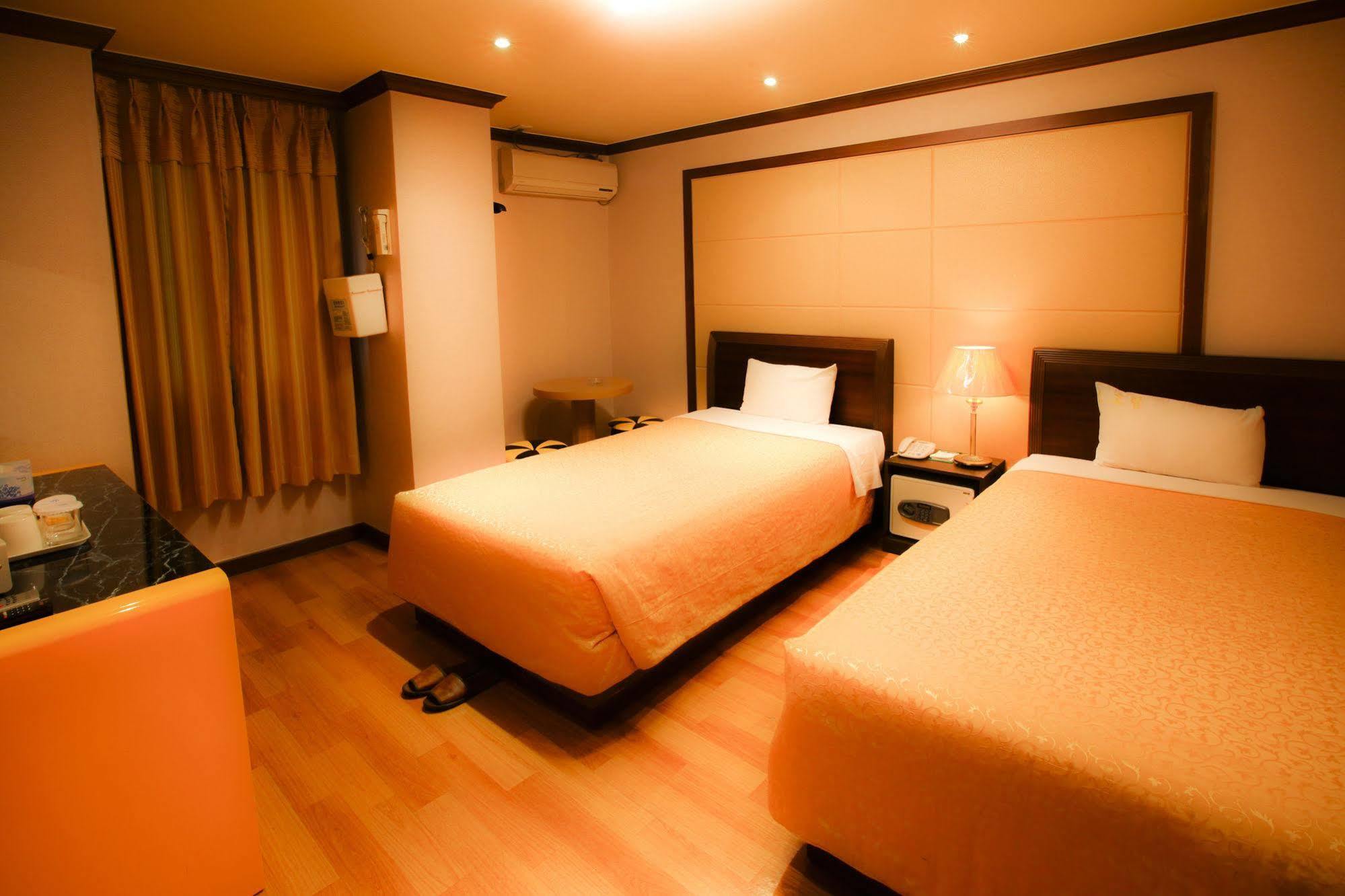 סיאול Namdaemun Palace Hotel מראה חיצוני תמונה
